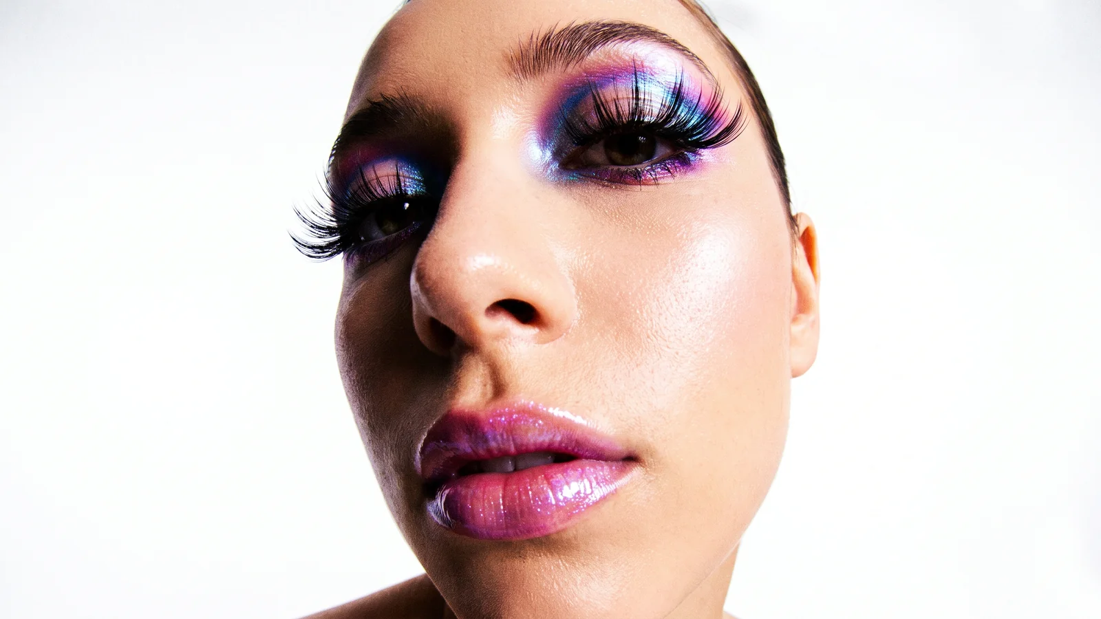 Lash studio section — lash application at the chair.